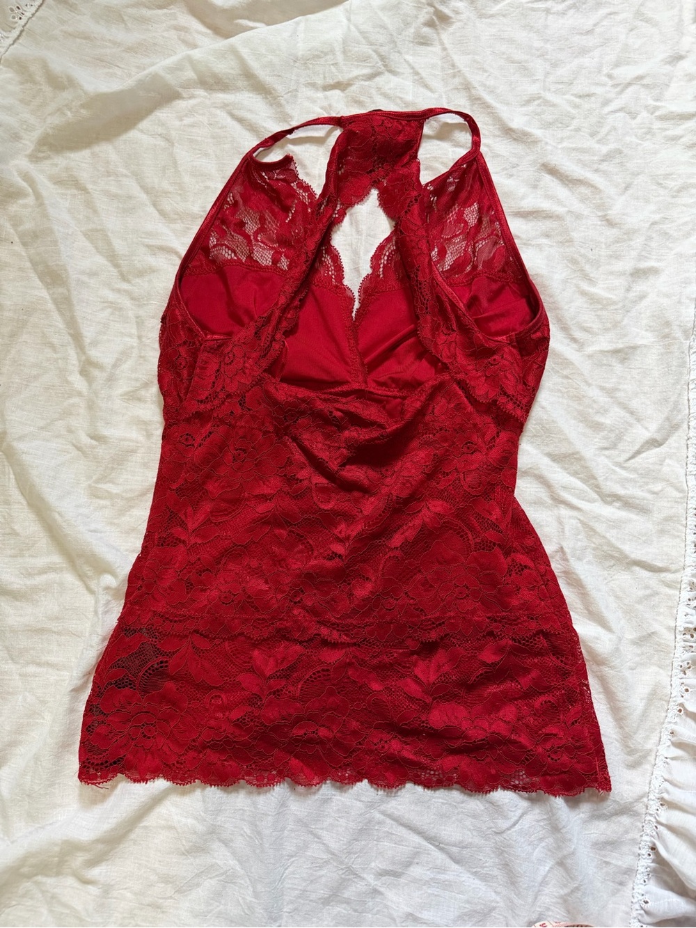 Guess Red Halter top🍒 - Picture 7 of 7